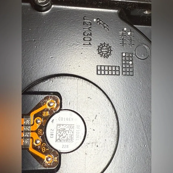 Hitachi Deskstar 7K1000.D 1.0TB internal hard disk drive HDD HDS721010DLE630  #1 - Picture 6 of 6